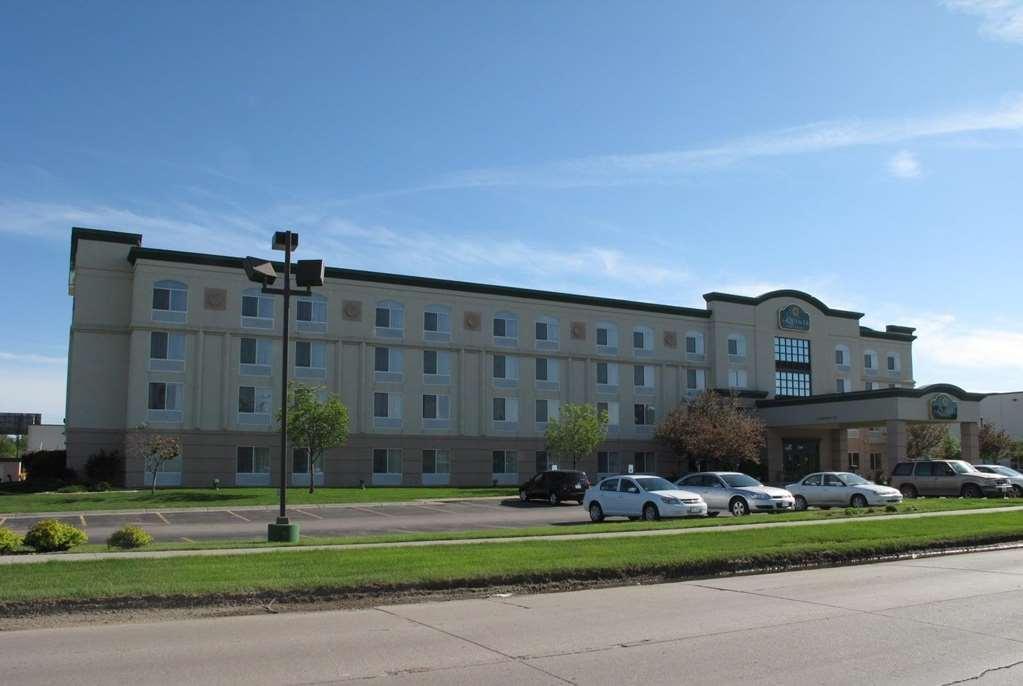 La Quinta By Wyndham Omaha Airport Downtown Hotel Carter Lake Buitenkant foto