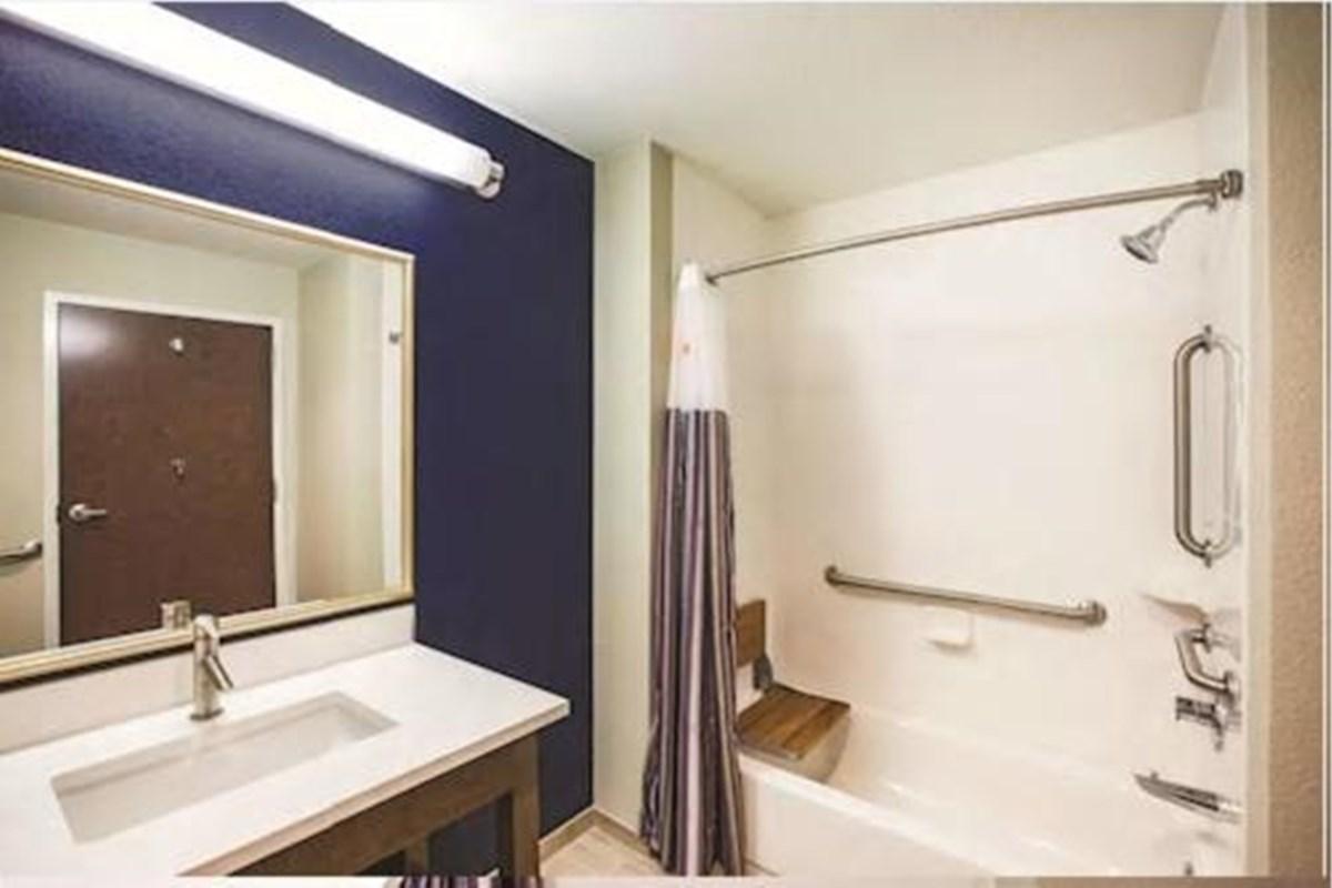 La Quinta By Wyndham Omaha Airport Downtown Hotel Carter Lake Buitenkant foto